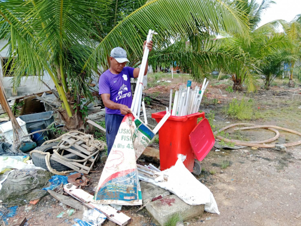 กองสาธารณสุขและสิ่งแวดล้อม ได้นำส่งของเสียอันตรายจากชุมชน หรือขยะอันตราย ณ ศูนย์รวบรวมและขนถ่ายของเสียอันตรายชุมชนจังหวัดสตูล