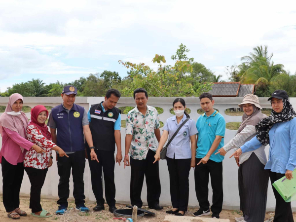 กองสาธารณสุขและสิ่งแวดล้อม ลงพื้นที่สำรวจการใช้งานถังขยะเปียกในพื้นที่เทศบาลตำบลเจ๊ะบิลัง