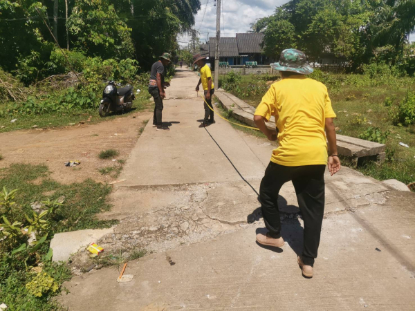 ปลัดเทศบาลฯ พร้อมคณะกรรมการฯ ลงตรวจพื้นที่ตรวจโครงการถนนสายสมิต บัวศิริ พร้อมรื้อชุดไฟประดับถนนสายสมานพัฒนา