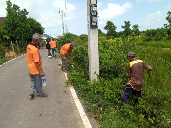 งานปรับปรุง​ภูมิ​ทัศน์​ วันพัฒนาประจำรอบสัปดาห์