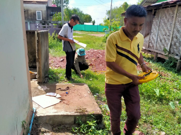 เทศบาลตำบลเจ๊ะบิลัง ลงพื้นที่แก้ปัญหาน้ำท่วมขังชุมชนบ้านใหม่