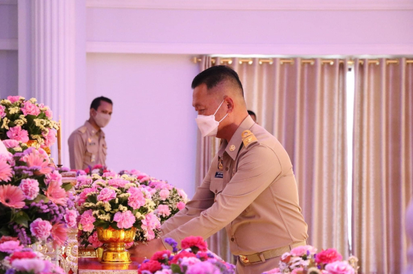 เทศบาลตำบลเจ๊ะบิลัง ร่วมพิธีถวายราชสดุดีพระบาทสมเด็จพระจุลจอมเกล้าเจ้าอยู่หัวเนื่องในโอกาสวัน "ท้องถิ่นไทย"