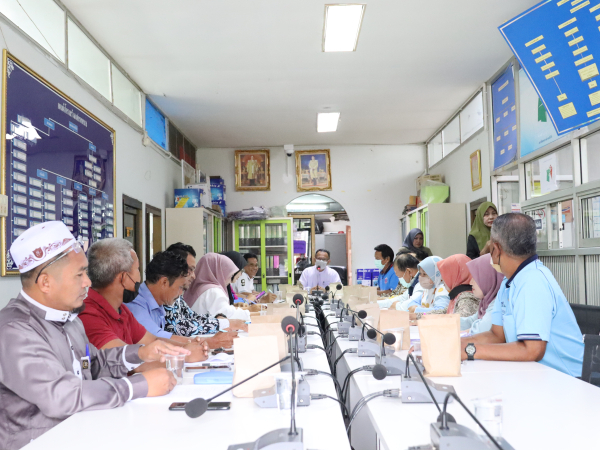 การประชุมกองทุนหลักประกันสุขภาพเทศบาลตำบลเจ๊ะบิลัง