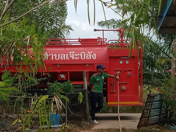 คณะกรรมการฯ ลงพื้นที่ตรวจโครงการก่อสร้างถนน คสล.สายเจ๊ะบิลังเมืองใหม่ 2