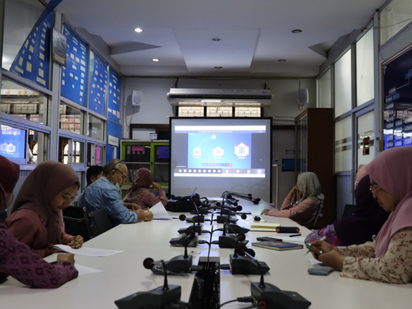 การอบรมการใช้งานระบบสารบรรณอิเล็กทรอนิกส์ของ สถ.จ.สตูล เพื่อทบทวนการรับ-ส่ง หนังสือราชการ