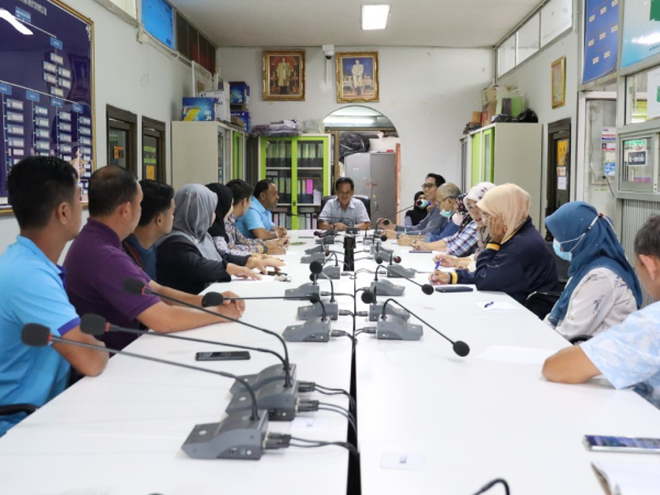 การประชุมสำนักปลัดเทศบาลตำบลเจ๊ะบิลัง